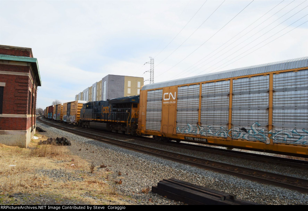 CSX 3461 at The OLD CNJ Station